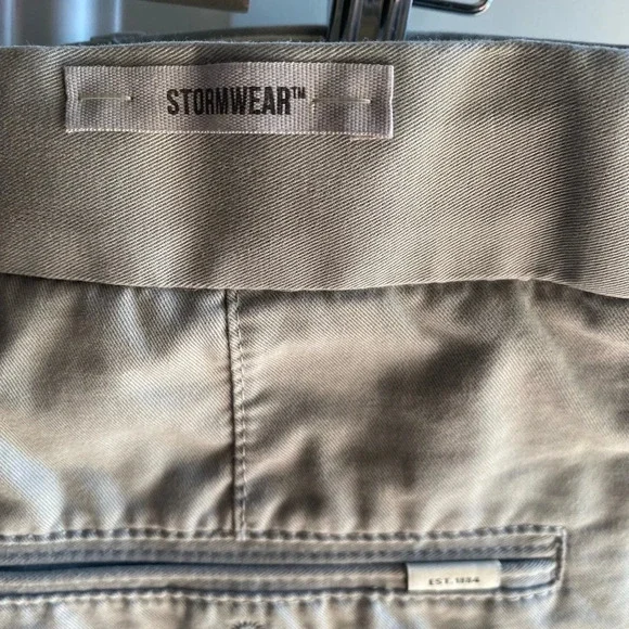 MARKS AND SPENCER Stormwear Pale Green Chino Shorts size 36In Mens Summer - Picture 10 of 10